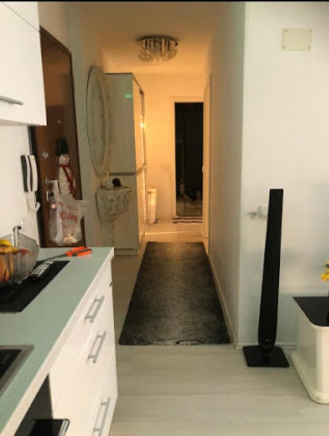 Lovely 2 Bedroom Condo In Gjilan. Eksteriør billede