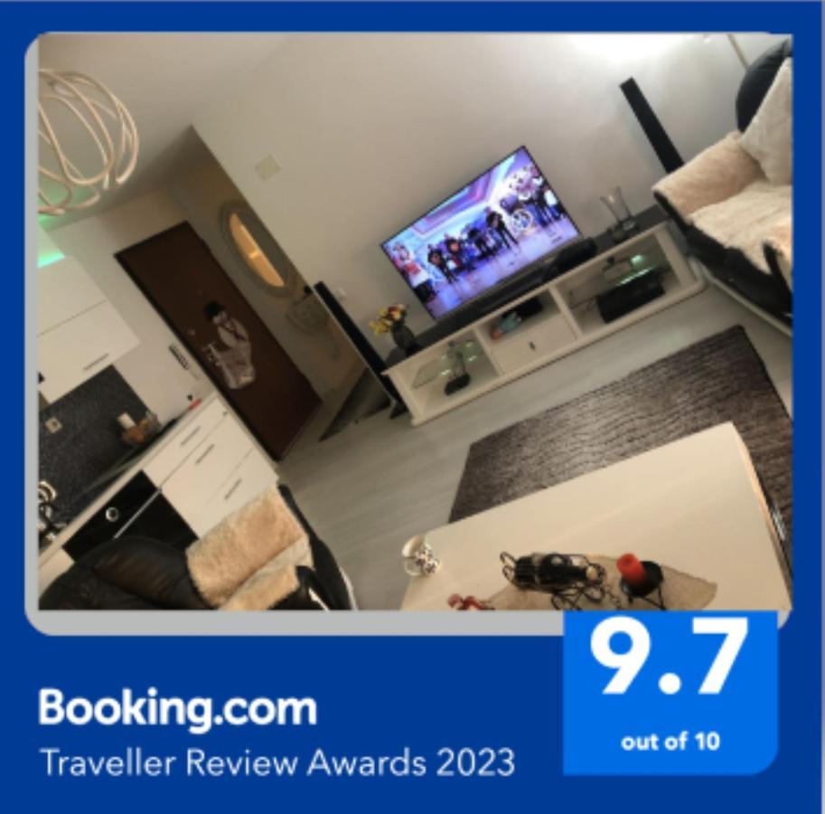 Lovely 2 Bedroom Condo In Gjilan. Eksteriør billede